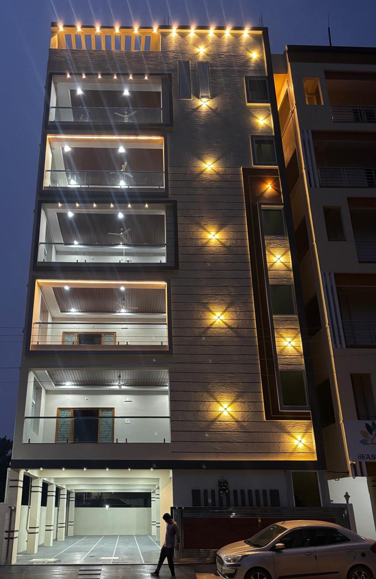 Nest Inn Homestay ตีรูปาติ ภายนอก รูปภาพ